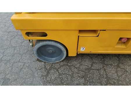 Ollós munka emelvény - Haulotte COMPACT 12 (12)