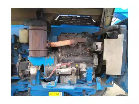 Articulated Boom - Genie Z-135 (12)