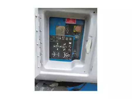 Articulated Boom - Genie Z-135 (14)