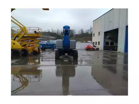 Articulated Boom - Genie Z-135 (4)