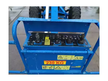 Articulated Boom - Genie Z-135 (7)