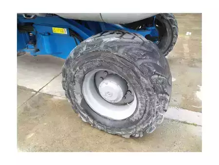 Articulated Boom - Genie Z-135 (9)