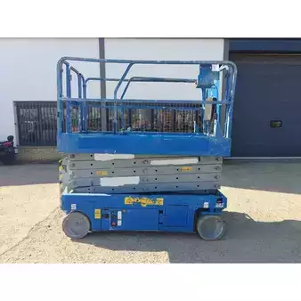 Scissors Lifts - Genie GS-3246 (3)