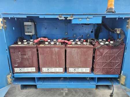 Scissor lift 2013  Genie GS-4069DC (15)