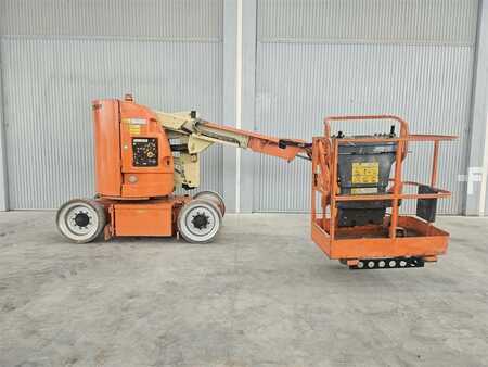 Fler stegs bom  JLG E300AJP (3)