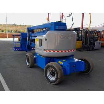 Podnośnik przegubowy - Genie Z-45/25J DC (9)