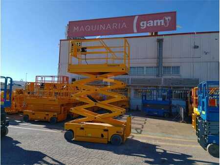 Saksinostimet 2011  Haulotte COMPACT 10 (9)