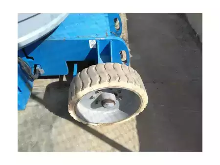 Plataforma Articulada 2006  Genie Z34/22N (11)