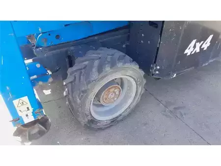 Piattaforme aeree a pantografo 2017  Genie GS4069RT (10)