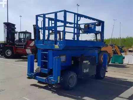 Piattaforme aeree a pantografo 2017  Genie GS4069RT (4)