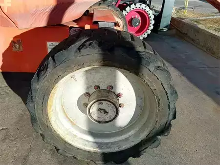 Plataforma telescópica - JLG 600AJ (7)