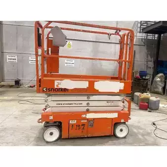 Scherenarbeitsbühne - Snorkel S3219E (1)