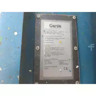 Pracovní plošina s nůžkovým zdvihem - Genie GS-3246 (12)