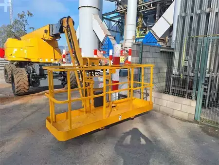Telescoophoogwerker - Haulotte HA32PX (1)