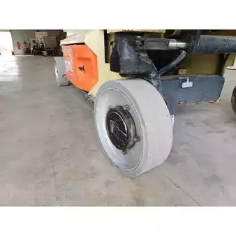 Levantamento tesoura - JLG 2646ES (10)