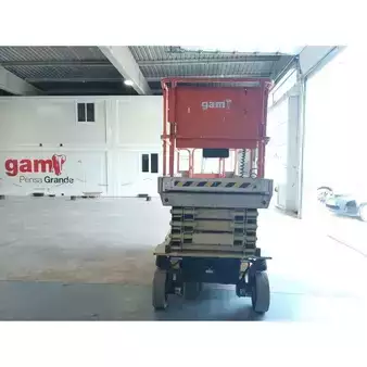 Levantamento tesoura - JLG 2646ES (2)