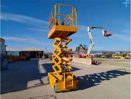 Piattaforme aeree a pantografo - Haulotte COMPACT 12 (9)