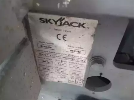 Scissors Lifts 2007  SkyJack SJIII-3220M (16)