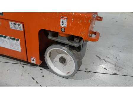 Ollós munka emelvény - Snorkel S3219E (8)