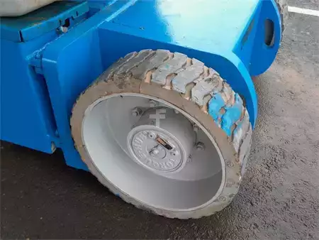 Kloubová pracovní plošina 2016  Genie Z-30/20N RJ (6)