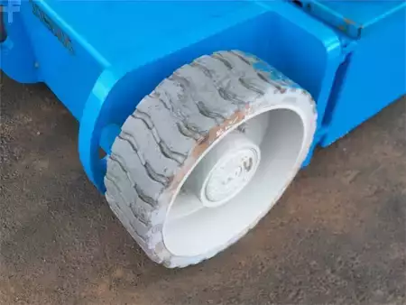 Kloubová pracovní plošina 2016  Genie Z-30/20N RJ (9)