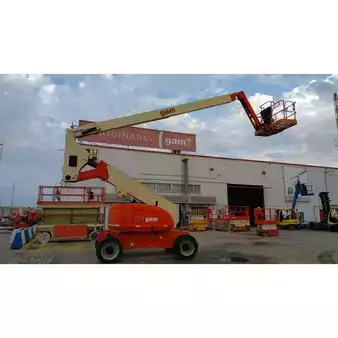 Plataformas articuladas - JLG 800AJ (1)