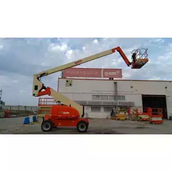 Plataformas articuladas - JLG 800AJ (2)