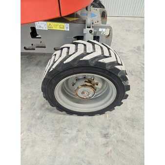 Knikarmhoogwerker - Genie Z45/25J (12)