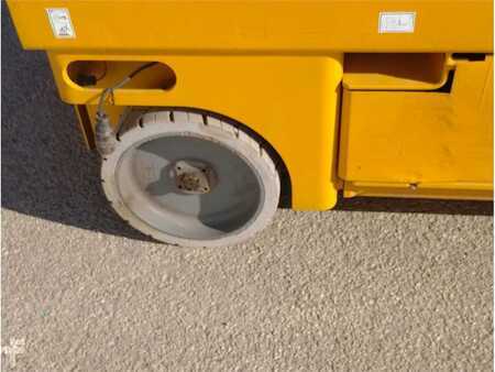 Piattaforme aeree a pantografo - Haulotte COMPACT 12 (10)