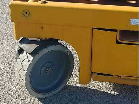 Piattaforme aeree a pantografo - Haulotte COMPACT 12 (13)