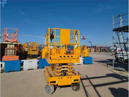 Piattaforme aeree a pantografo - Haulotte COMPACT 12 (3)