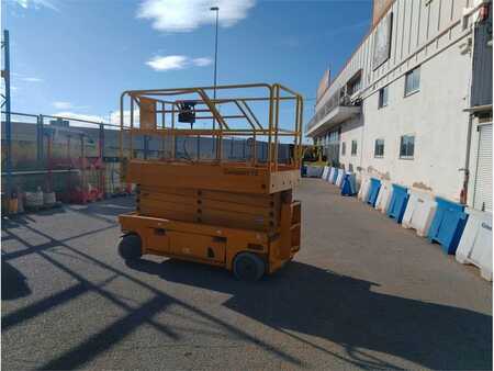 Piattaforme aeree a pantografo - Haulotte COMPACT 12 (6)