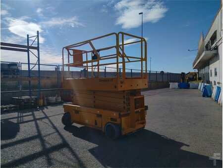 Piattaforme aeree a pantografo - Haulotte COMPACT 12 (7)