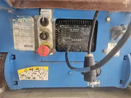 Ollós munka emelvény - SkyJack SJIII-3219 (16)