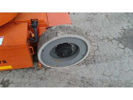Gelenkteleskopbühne - JLG E300AJ (11)