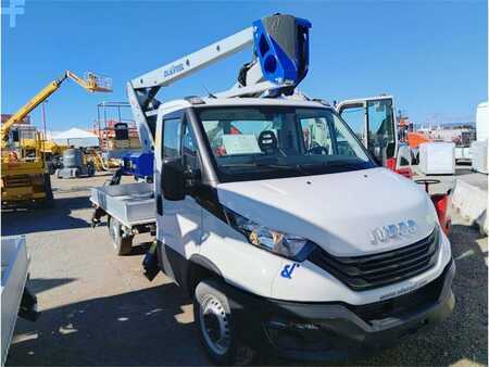 Plataforma sobre camión - [div] OIL&STEEL SNAKE 189 (3)