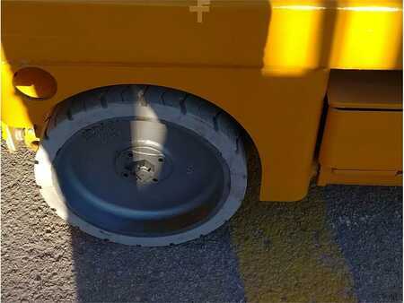 Sakse arbejds platform 2011  Haulotte COMPACT 8 (8)