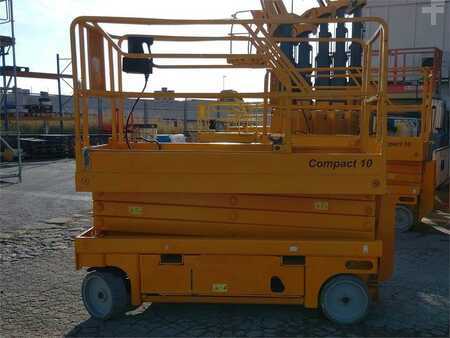 Scherenarbeitsbühne 2011  Haulotte COMPACT 10 (5)