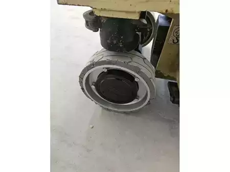 Nacelle à ciseaux - JLG 1930 ES (15)