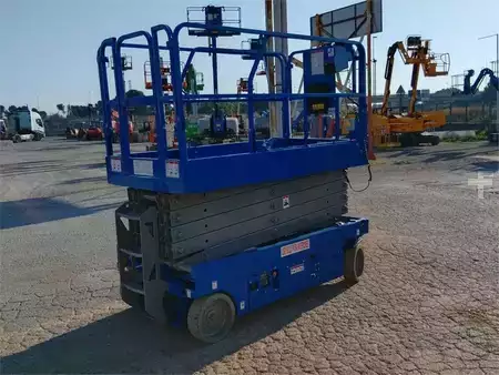 Pracovní plošina s nůžkovým zdvihem - Genie GS-3246 (5)