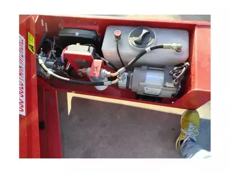 Scissors Lifts - Magni ES1008AC (11)