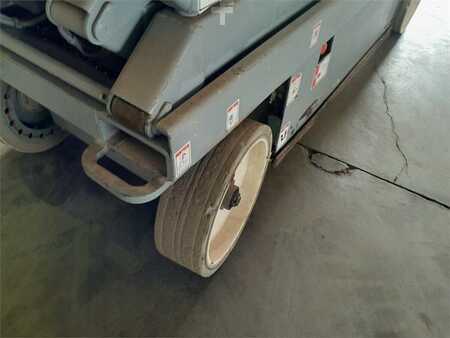 Saksinostimet - SkyJack SJIII-3220M (7)