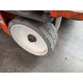 Piattaforme aeree a pantografo - Snorkel S3219E (7)