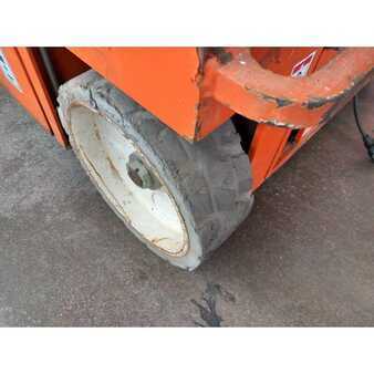Piattaforme aeree a pantografo - Snorkel S3219E (9)