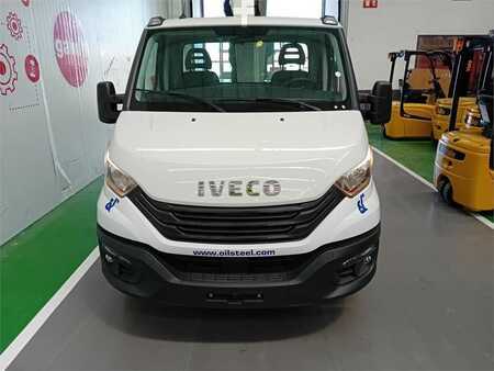 Nacelle sur camion 2023 Iveco SCORPION 1812 (3)