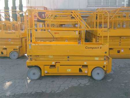 Scherenarbeitsbühne 2011  Haulotte COMPACT 8 (1)
