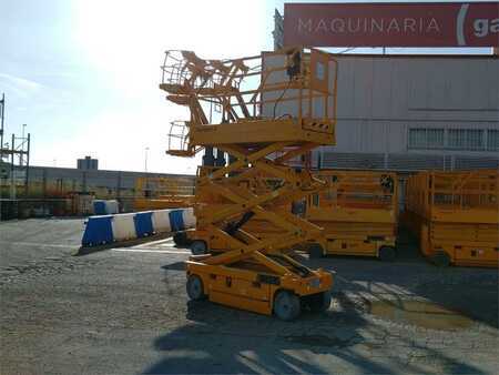 Scherenarbeitsbühne 2011  Haulotte COMPACT 8 (8)