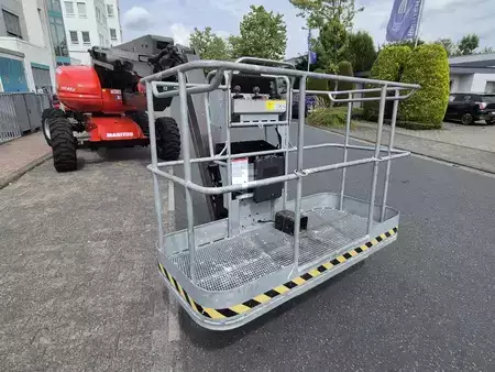 Gelenkteleskopbühne 2007  Manitou 180 ATJ (9)