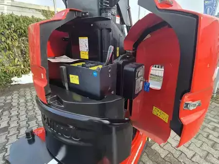 Unipersonales 2018  Manitou 100 VJR (9)