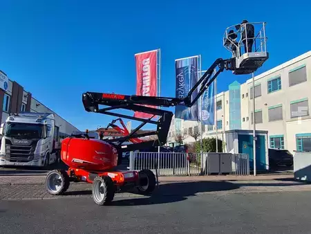 Fler stegs bom 2023  Manitou 160 ATJ PA (3)